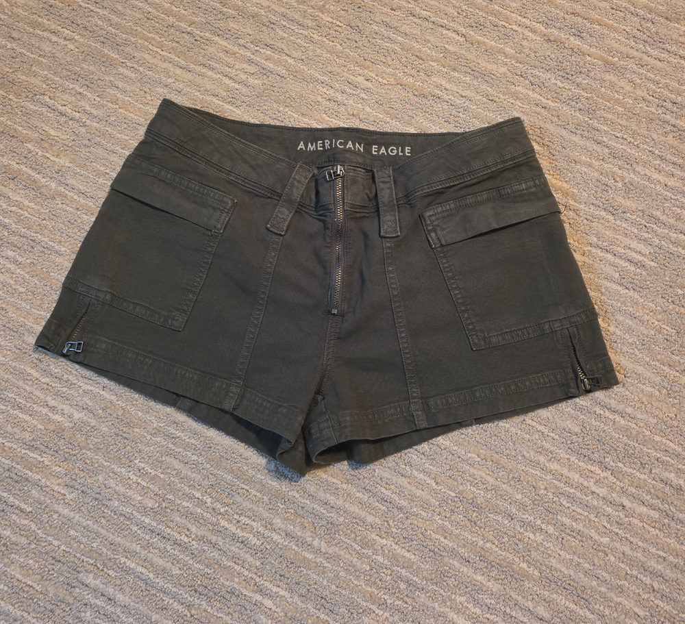 American Eagle Outfitters Women's Army Green Zip Shorts
